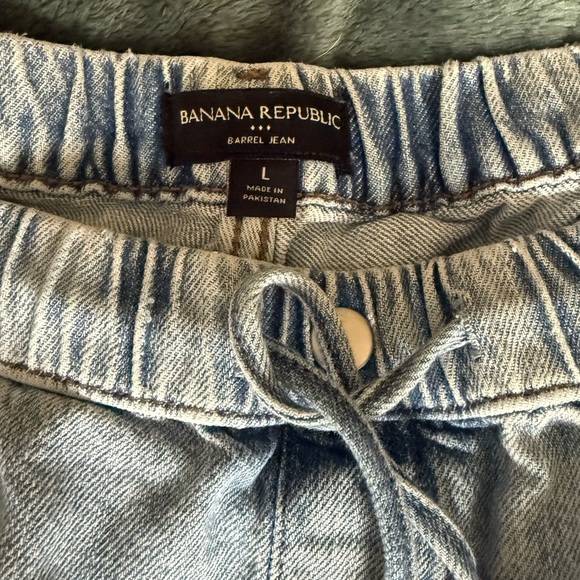 Banana Republic Blue Barrel Jeans Relaxed Fit - Picture 3 of 7